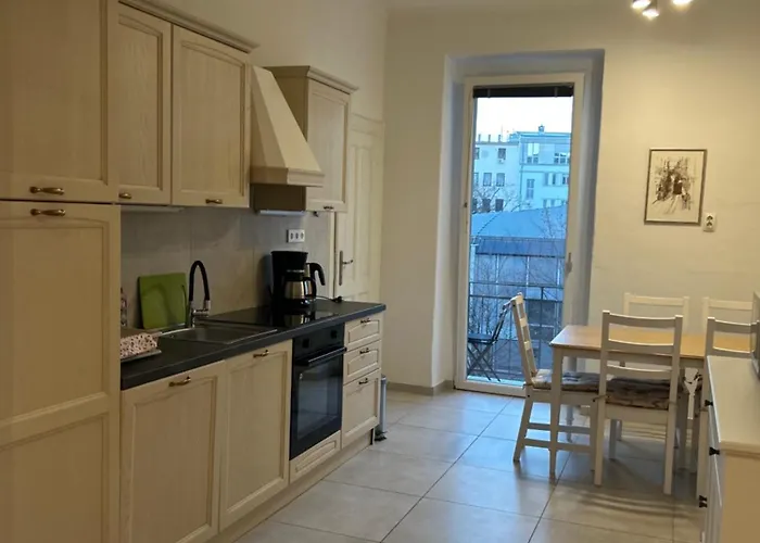 Central Residence Apartament *